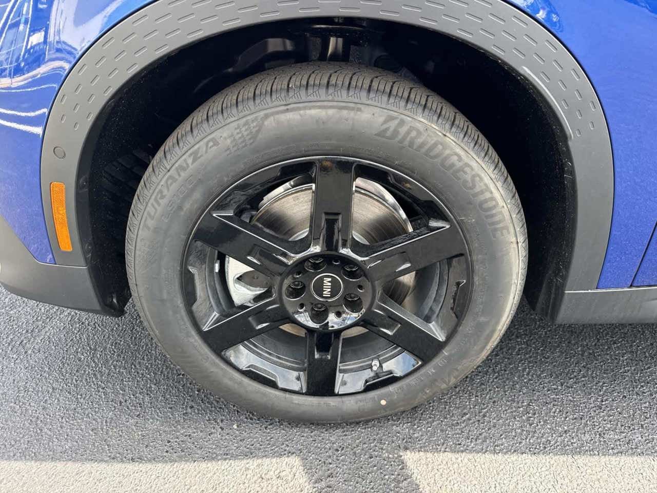 2026 MINI COUNTRYMAN OXFORD EDITION