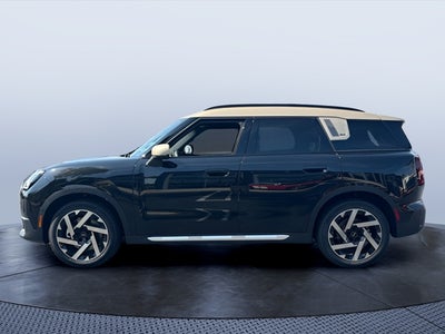 2027 MINI COUNTRYMAN ICONIC