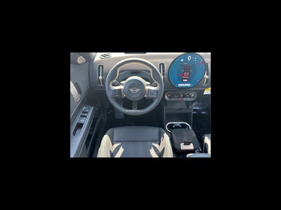 2027 MINI COUNTRYMAN ICONIC