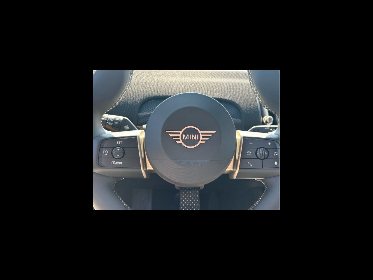 2027 MINI COUNTRYMAN ICONIC