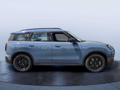 2027 MINI COUNTRYMAN SIGNATURE PLUS