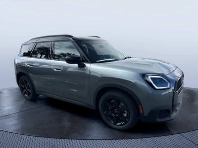 2026 MINI COUNTRYMAN ICONIC