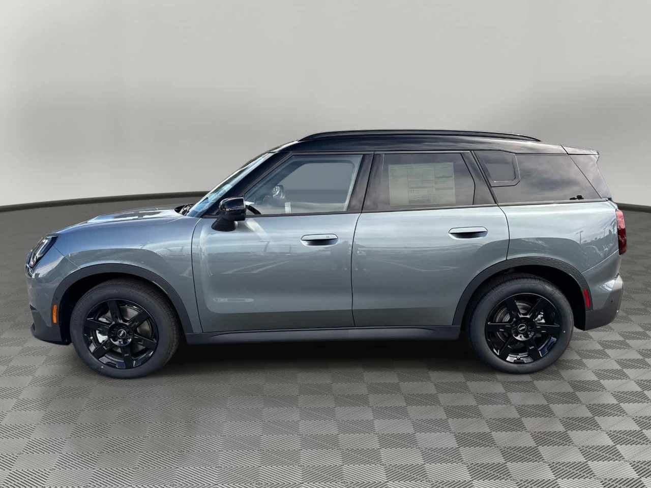 2026 MINI COUNTRYMAN ICONIC