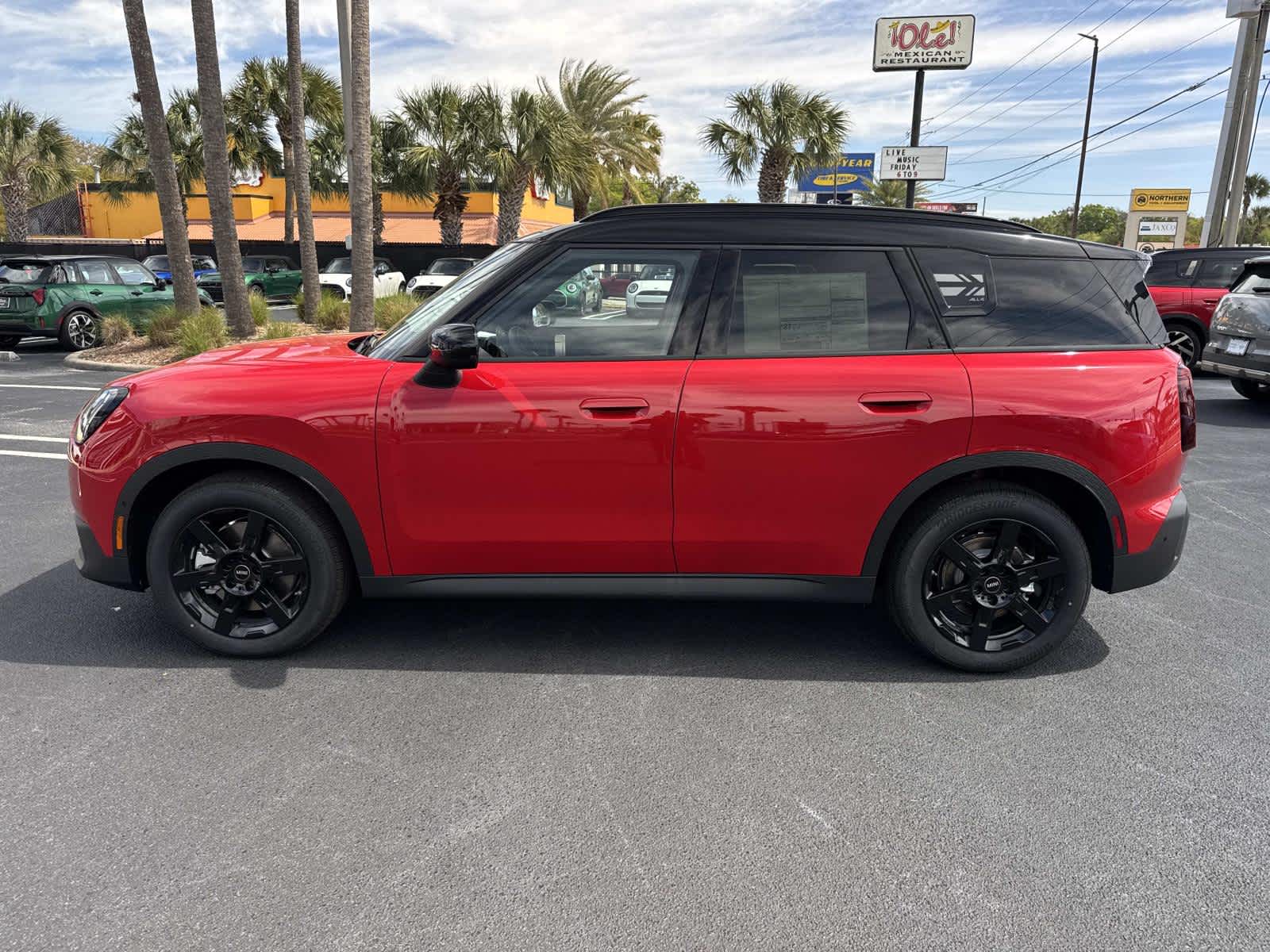 2026 MINI COUNTRYMAN OXFORD EDITION