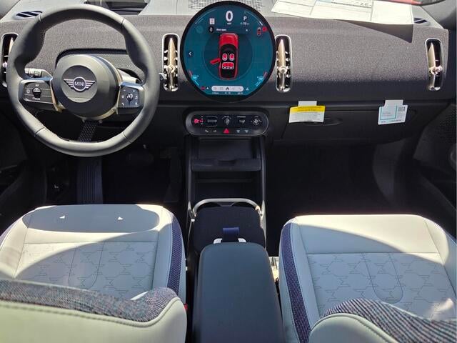 2026 MINI COUNTRYMAN OXFORD EDITION