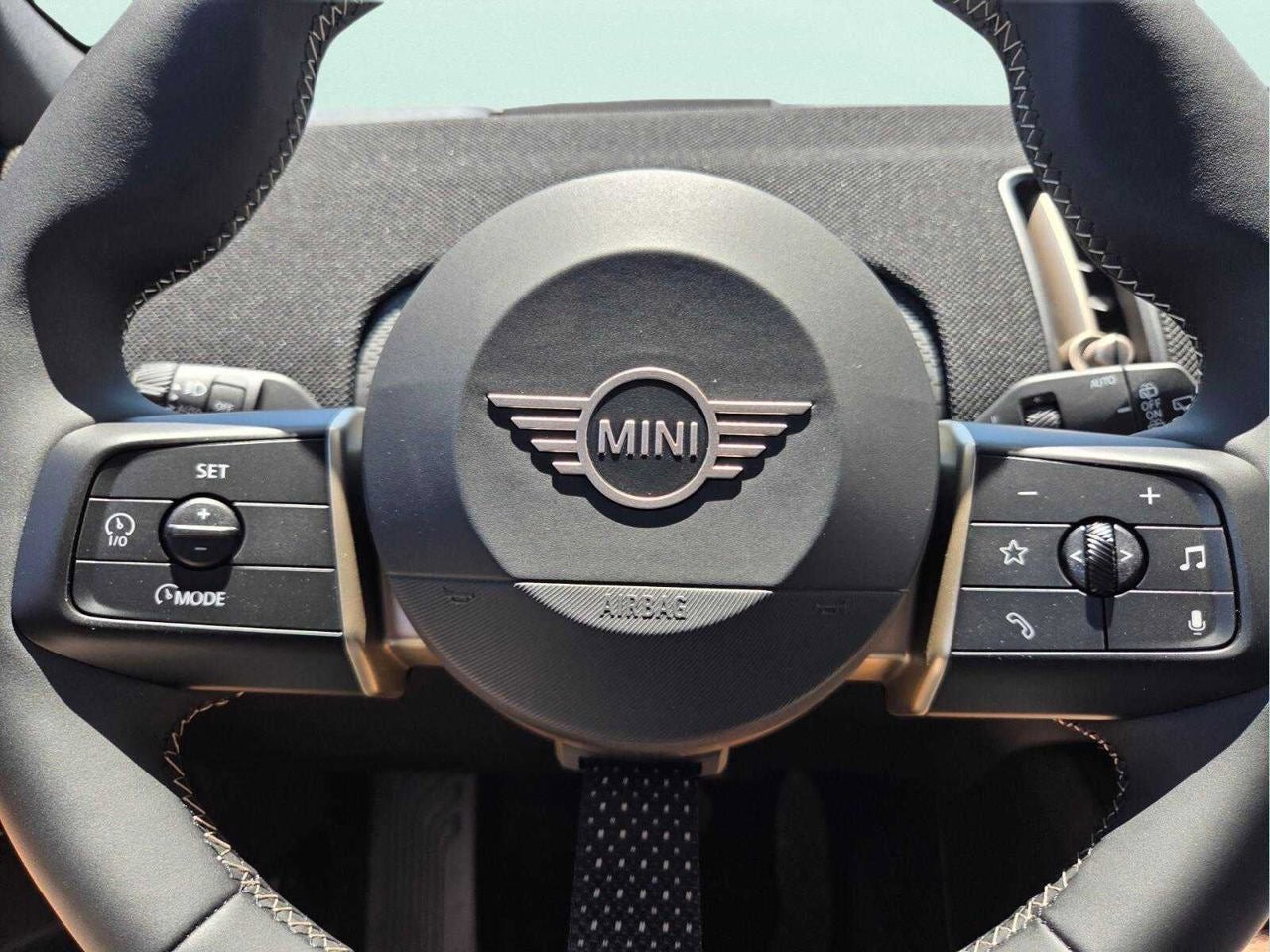 2026 MINI COUNTRYMAN OXFORD EDITION