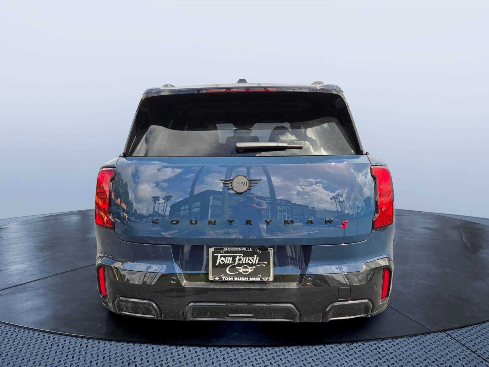 2027 MINI COUNTRYMAN ICONIC