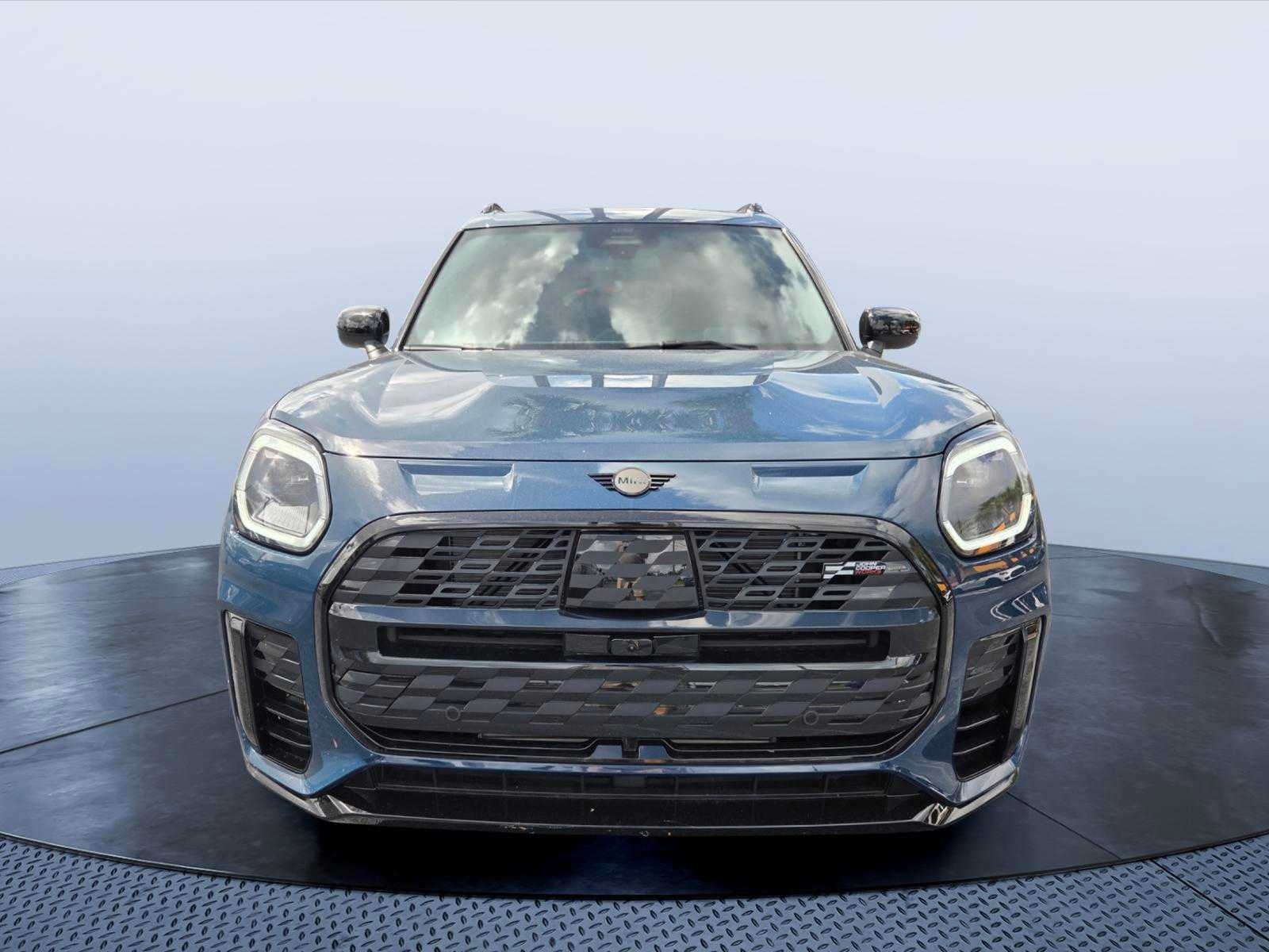 2027 MINI COUNTRYMAN ICONIC