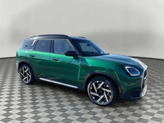 2026 MINI COUNTRYMAN ICONIC