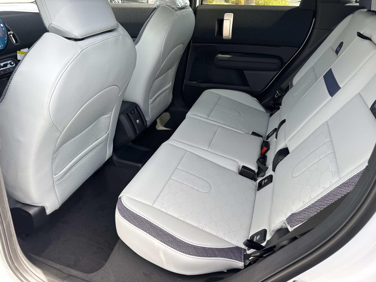 2026 MINI COUNTRYMAN OXFORD EDITION