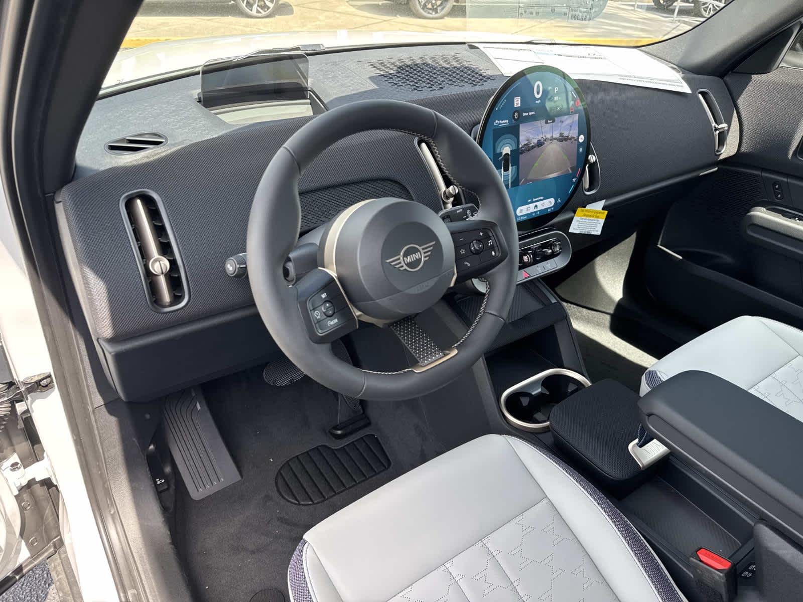 2026 MINI COUNTRYMAN OXFORD EDITION