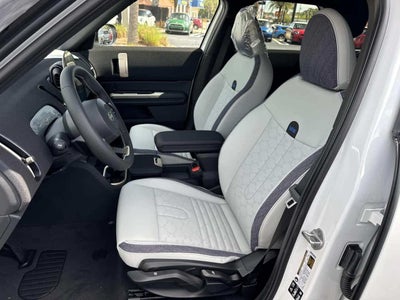 2026 MINI COUNTRYMAN OXFORD EDITION