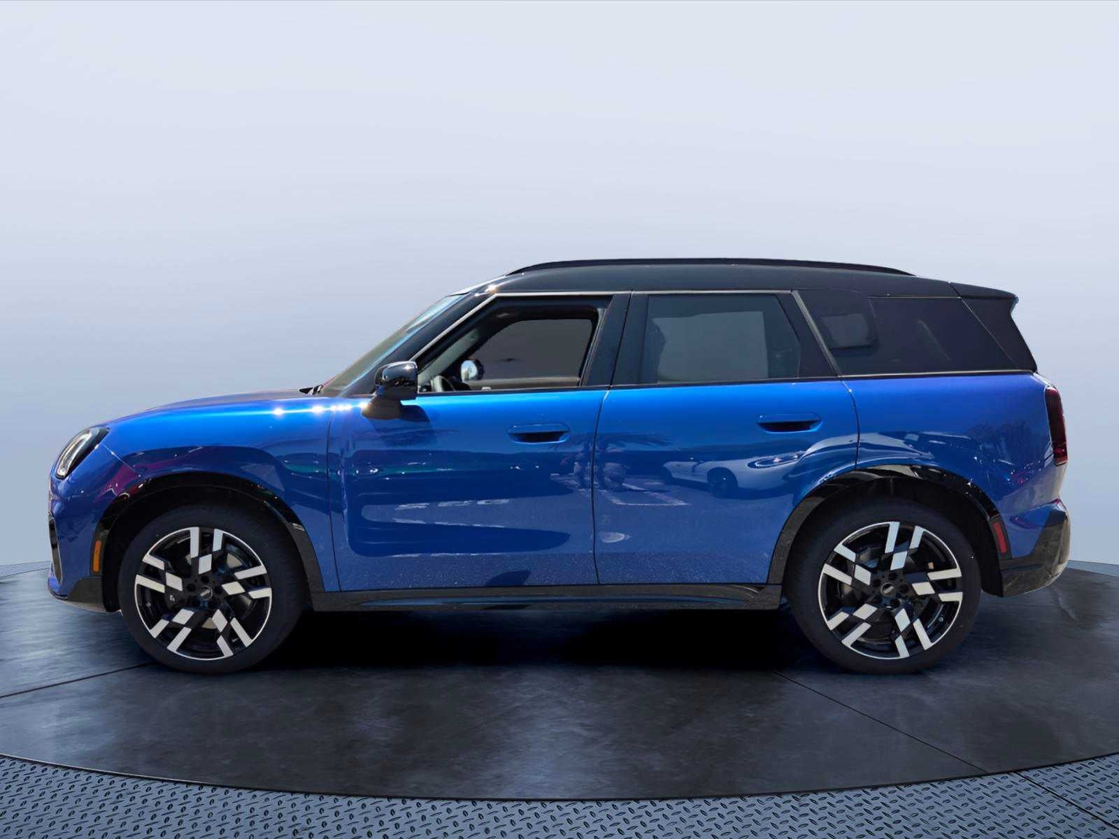 2026 MINI COUNTRYMAN ICONIC