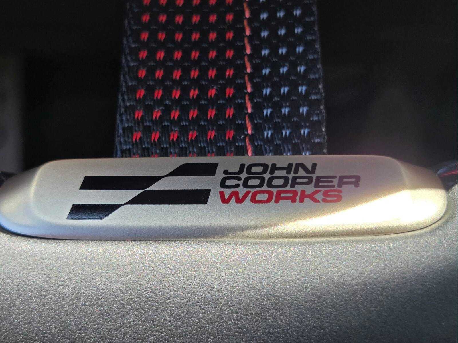 2026 MINI COUNTRYMAN ICONIC