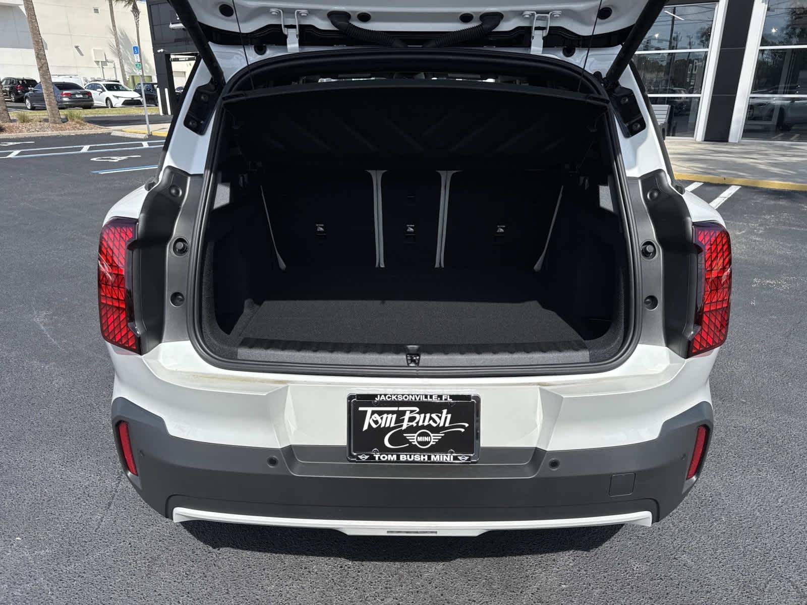 2026 MINI COUNTRYMAN OXFORD EDITION