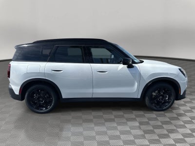 2026 MINI COUNTRYMAN OXFORD EDITION
