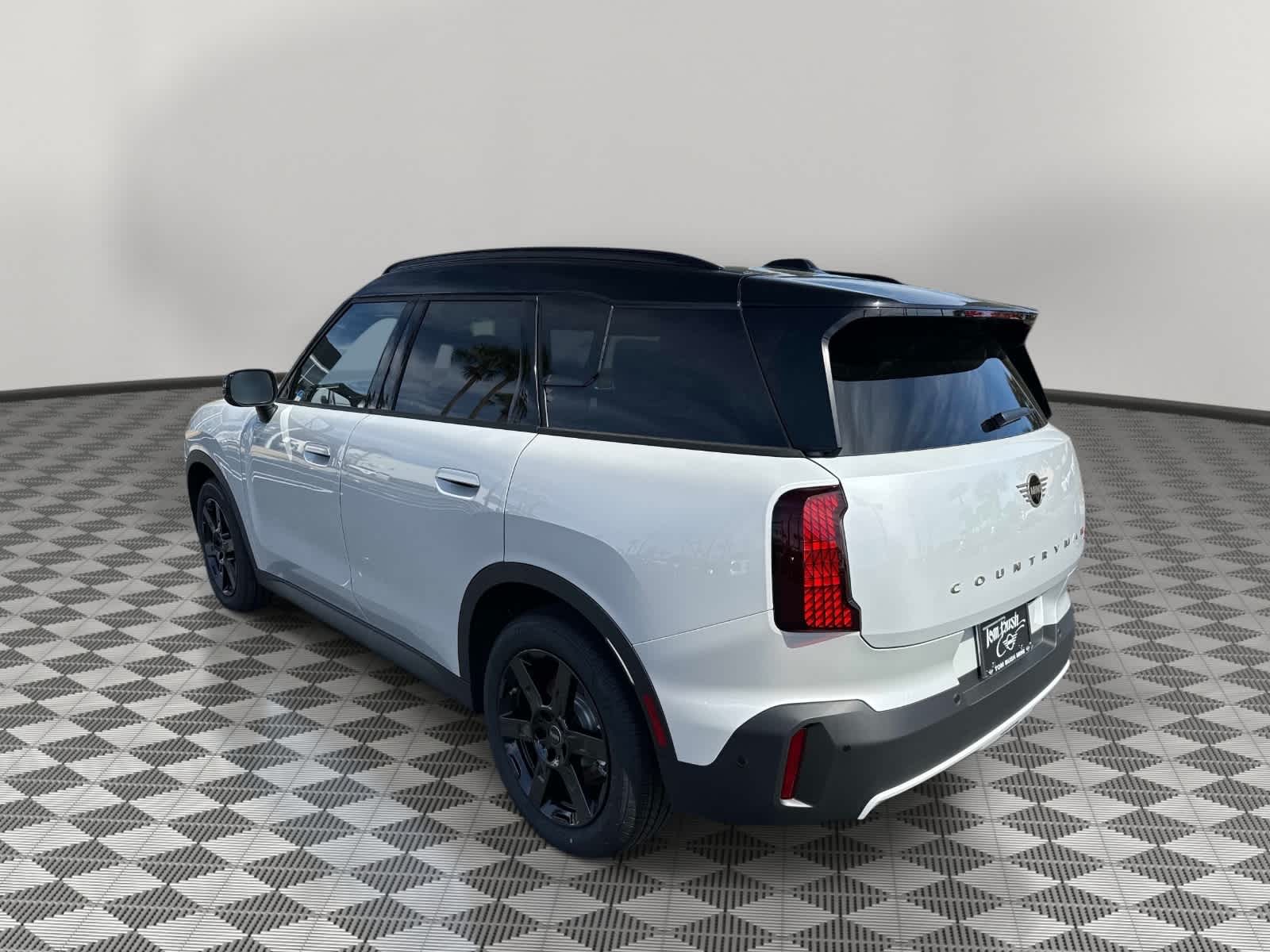 2026 MINI COUNTRYMAN OXFORD EDITION