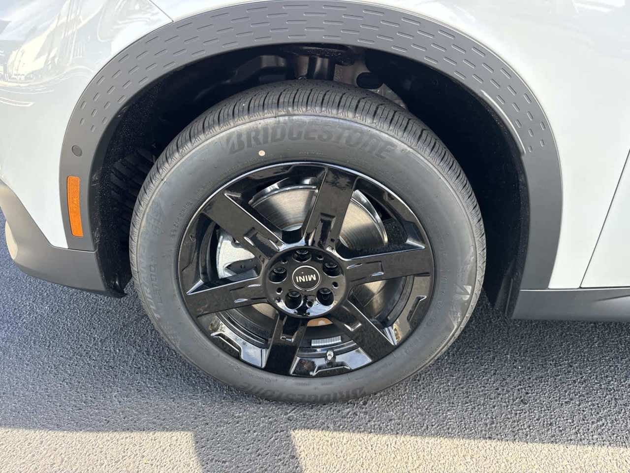 2026 MINI COUNTRYMAN OXFORD EDITION