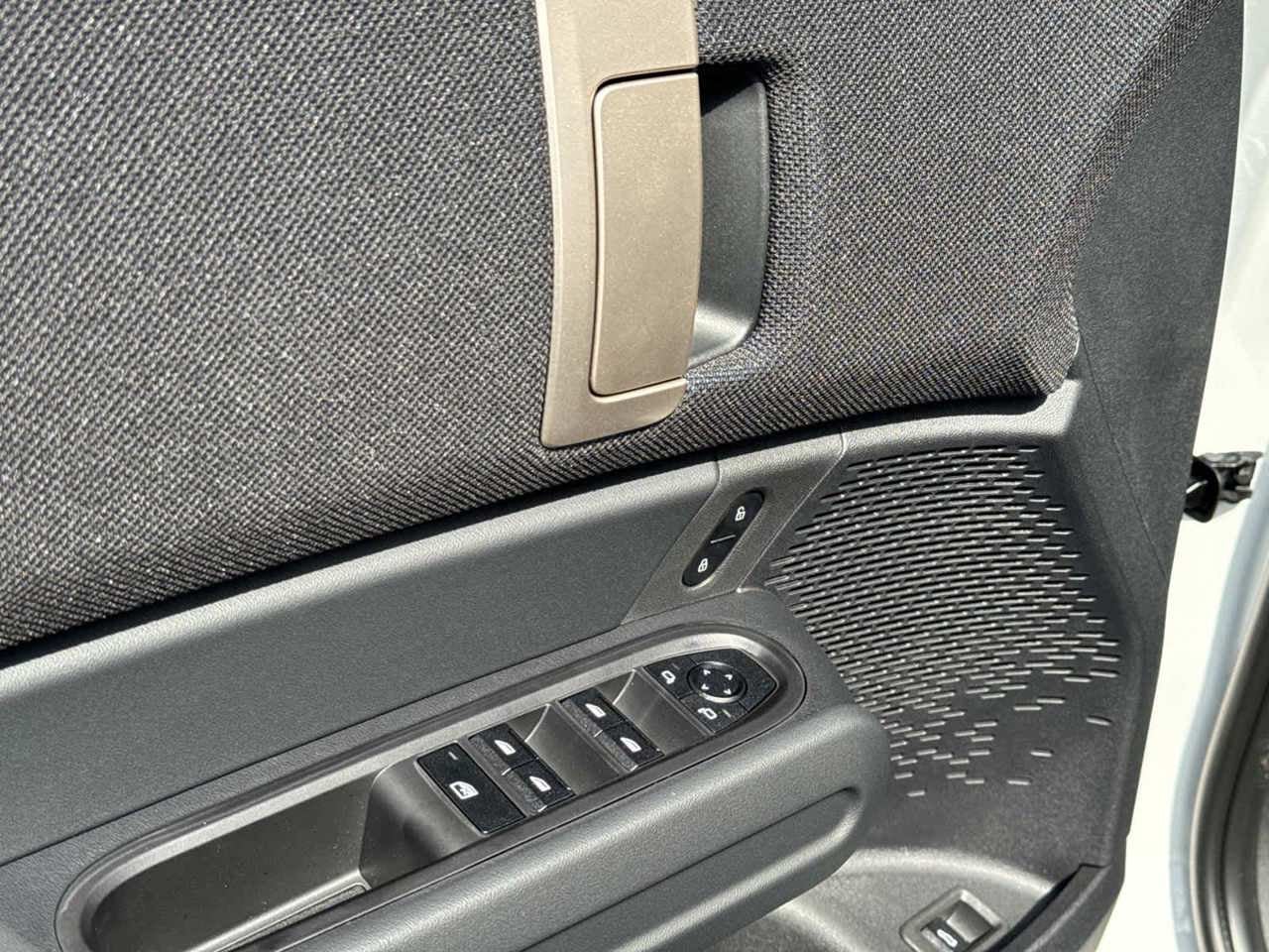 2026 MINI COUNTRYMAN OXFORD EDITION