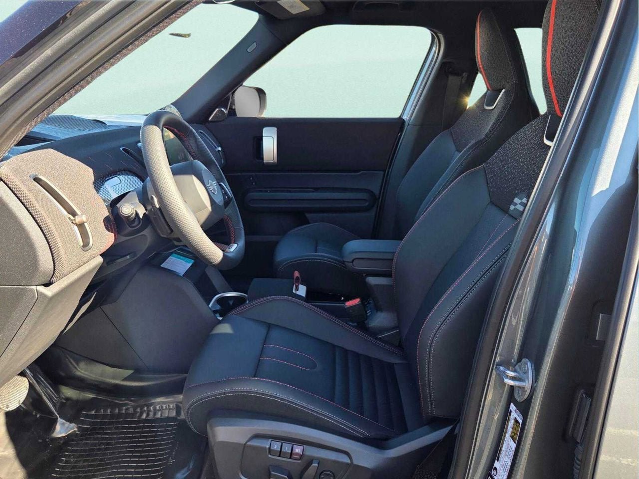 2027 MINI COUNTRYMAN ICONIC