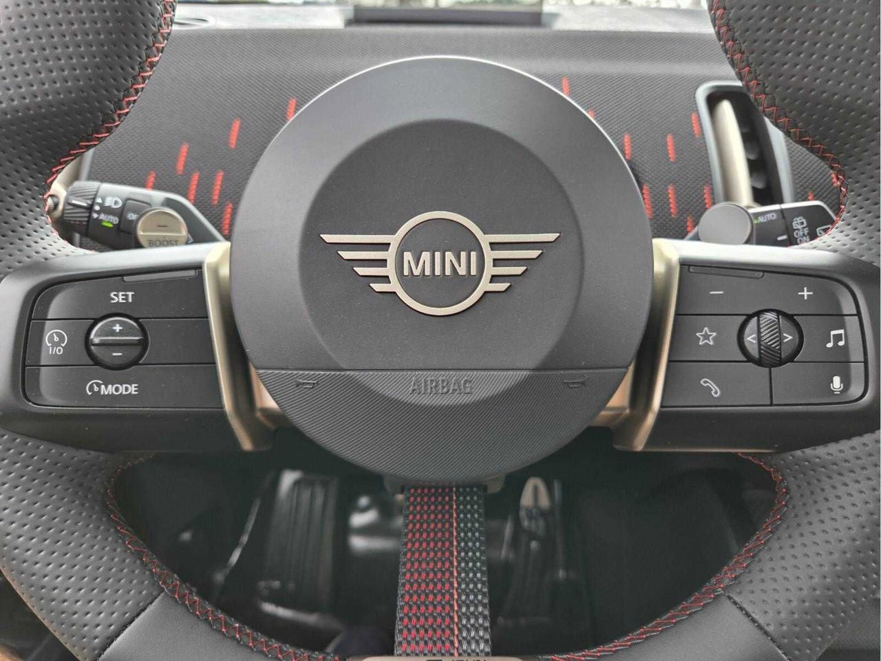 2027 MINI COUNTRYMAN ICONIC