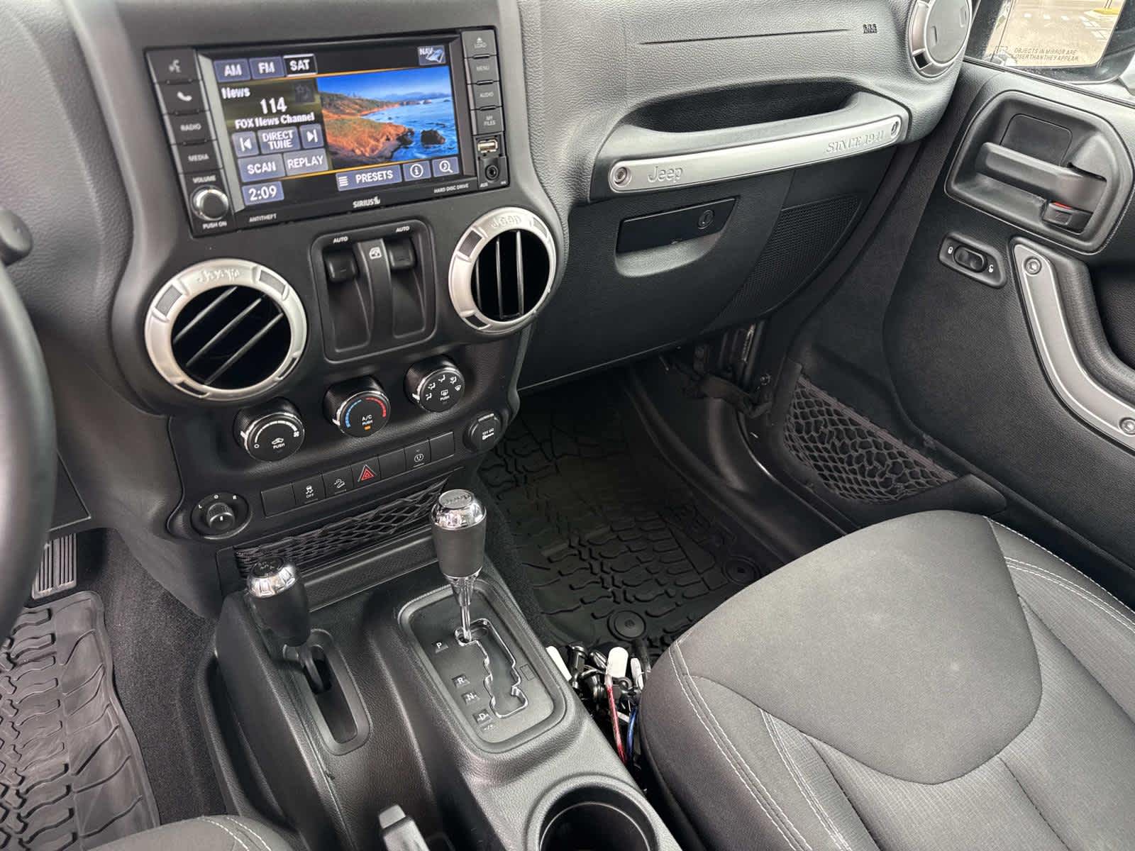 2018 Jeep Wrangler JK Sahara 4x4