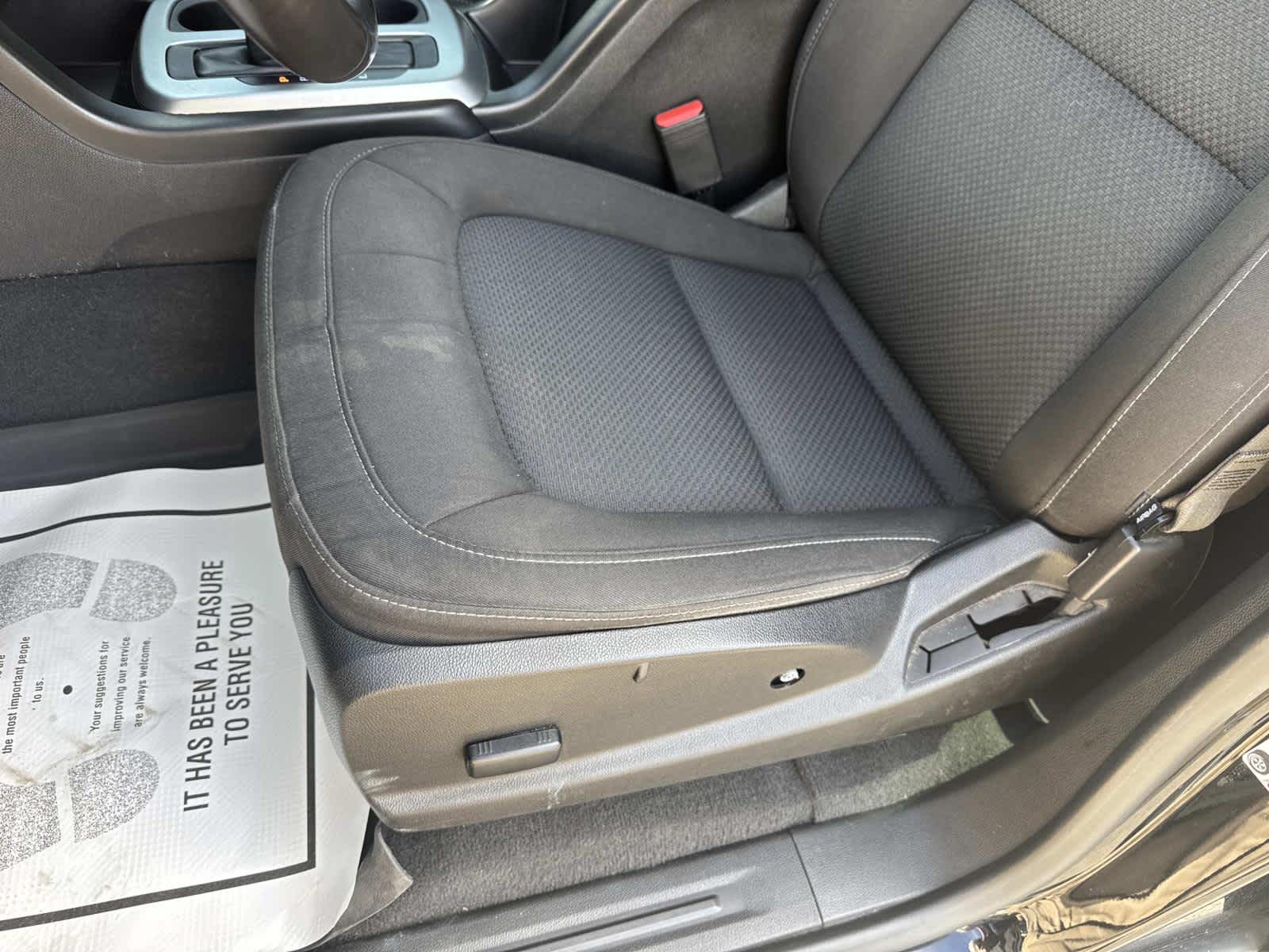 2022 Chevrolet Colorado 2WD Crew Cab 128 LT