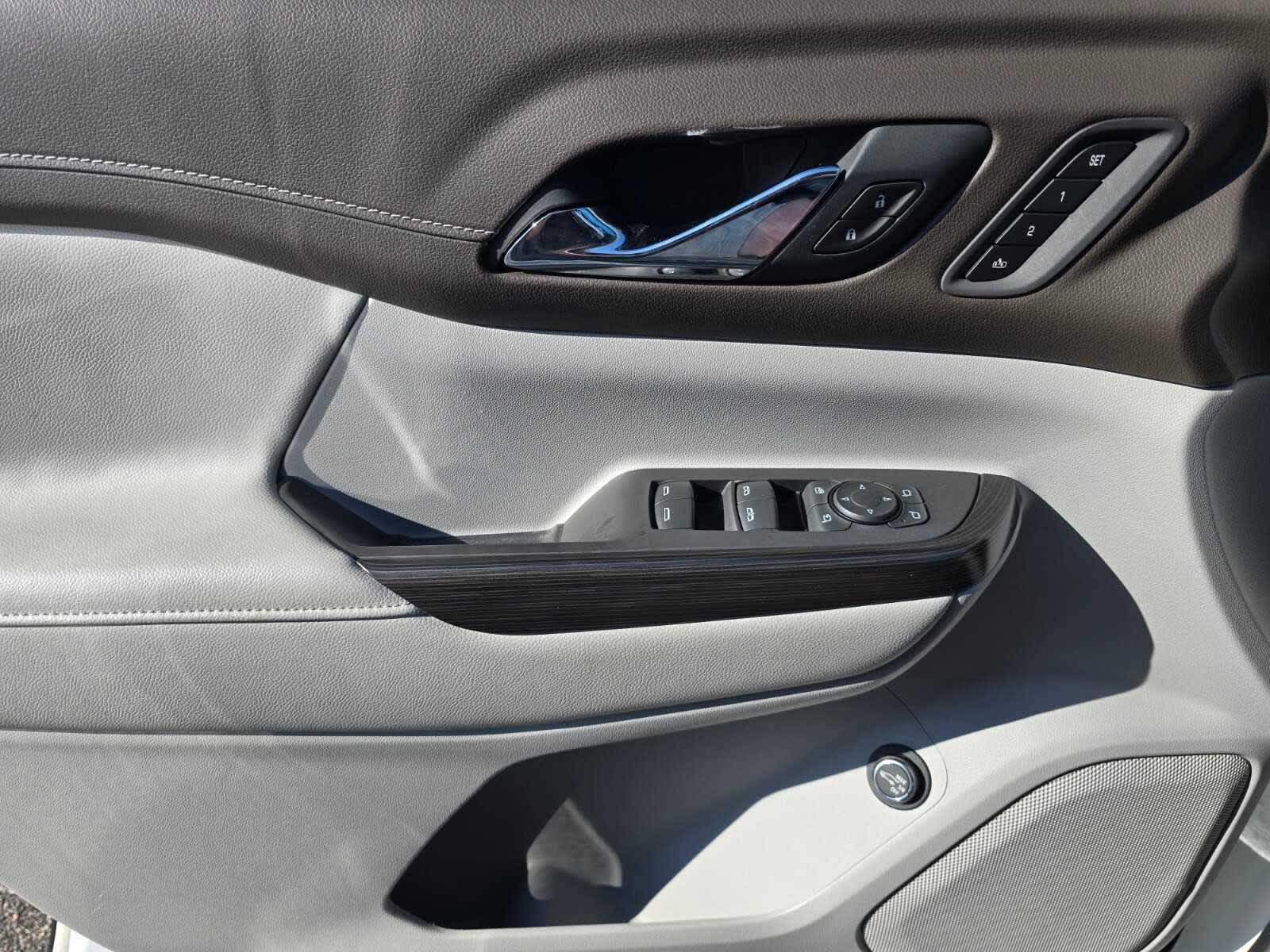 2021 GMC Acadia FWD 4dr SLT