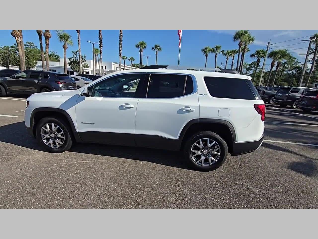 2021 GMC Acadia FWD 4dr SLT
