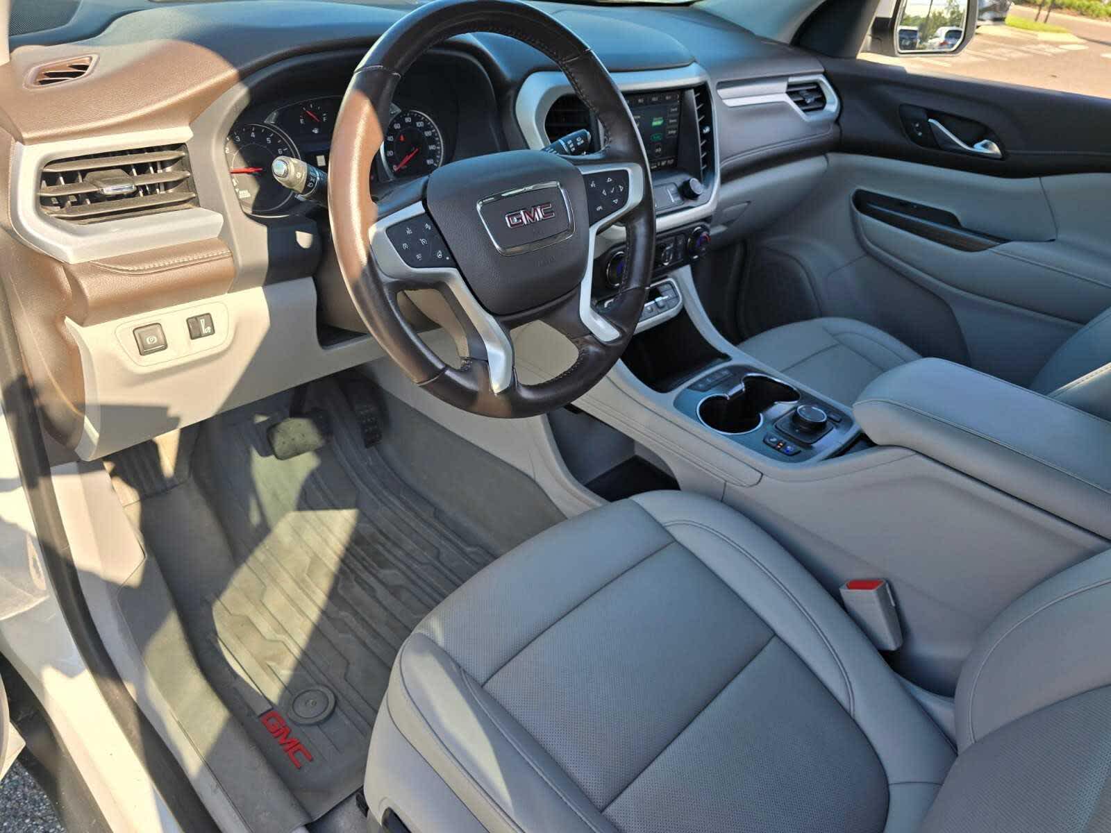 2021 GMC Acadia FWD 4dr SLT