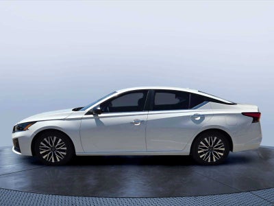 2024 Nissan Altima 2.5 SV Sedan