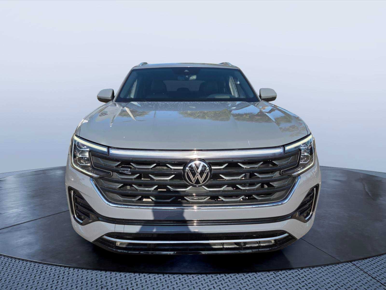 2024 Volkswagen Atlas Cross Sport 2.0T SEL R-Line 4MOTION