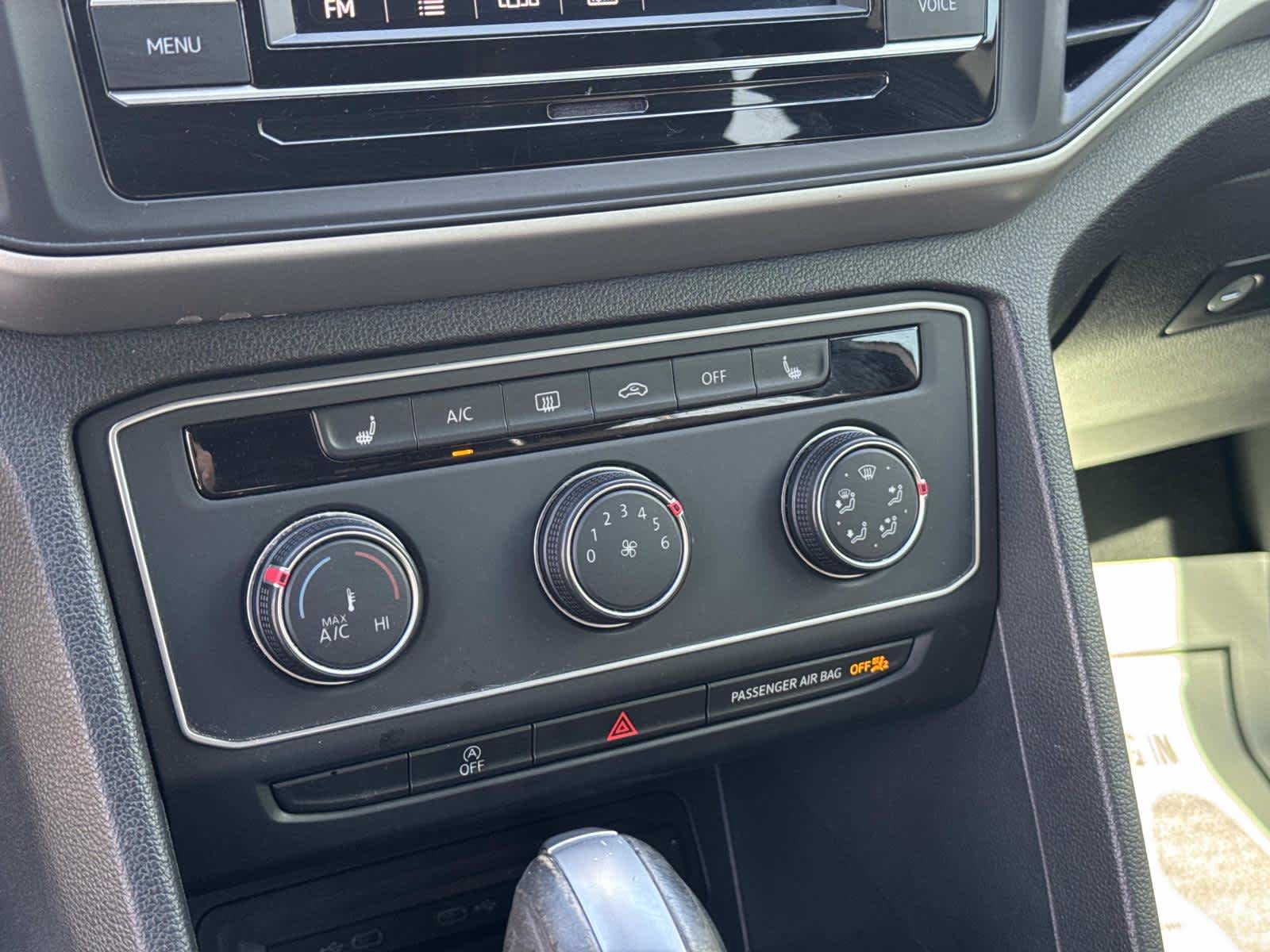 2022 Volkswagen Atlas Cross Sport 2.0T SE FWD