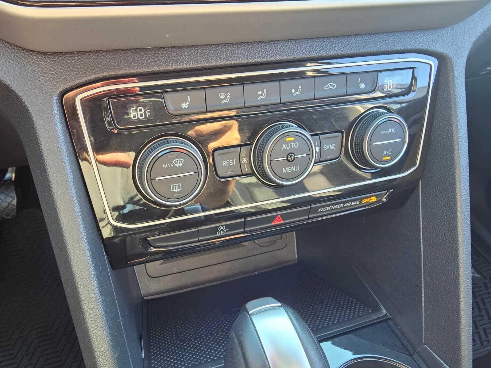 2022 Volkswagen Atlas 3.6L V6 SE w/Technology 4MOTION