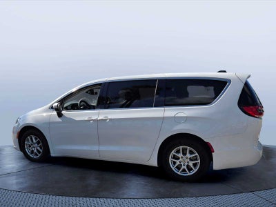 2023 Chrysler Pacifica Touring L FWD