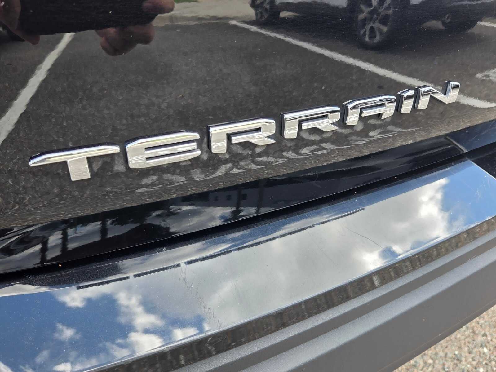 2024 GMC Terrain FWD 4dr SLE