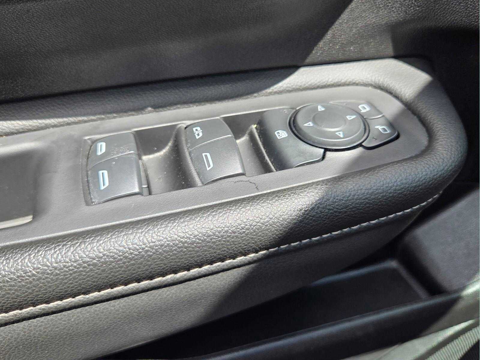 2024 GMC Terrain FWD 4dr SLE
