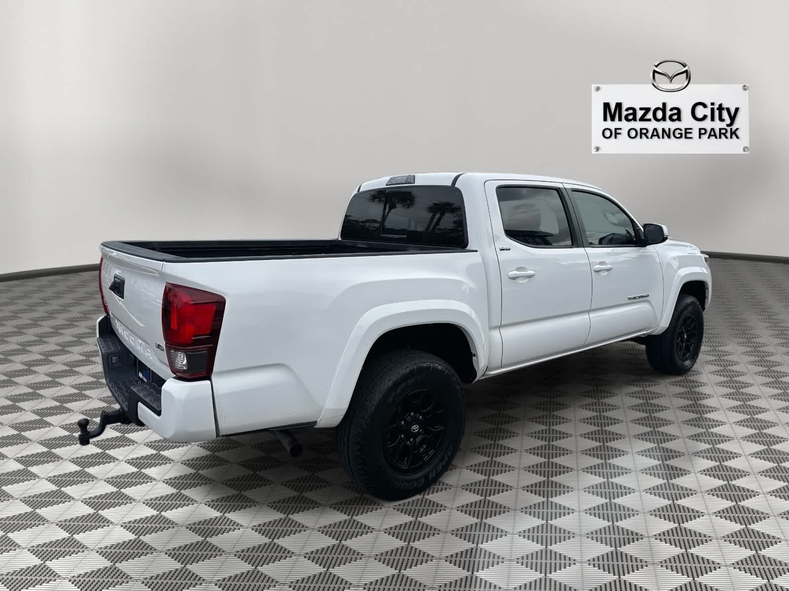 2022 Toyota Tacoma SR5 Double Cab 5 Bed V6 AT
