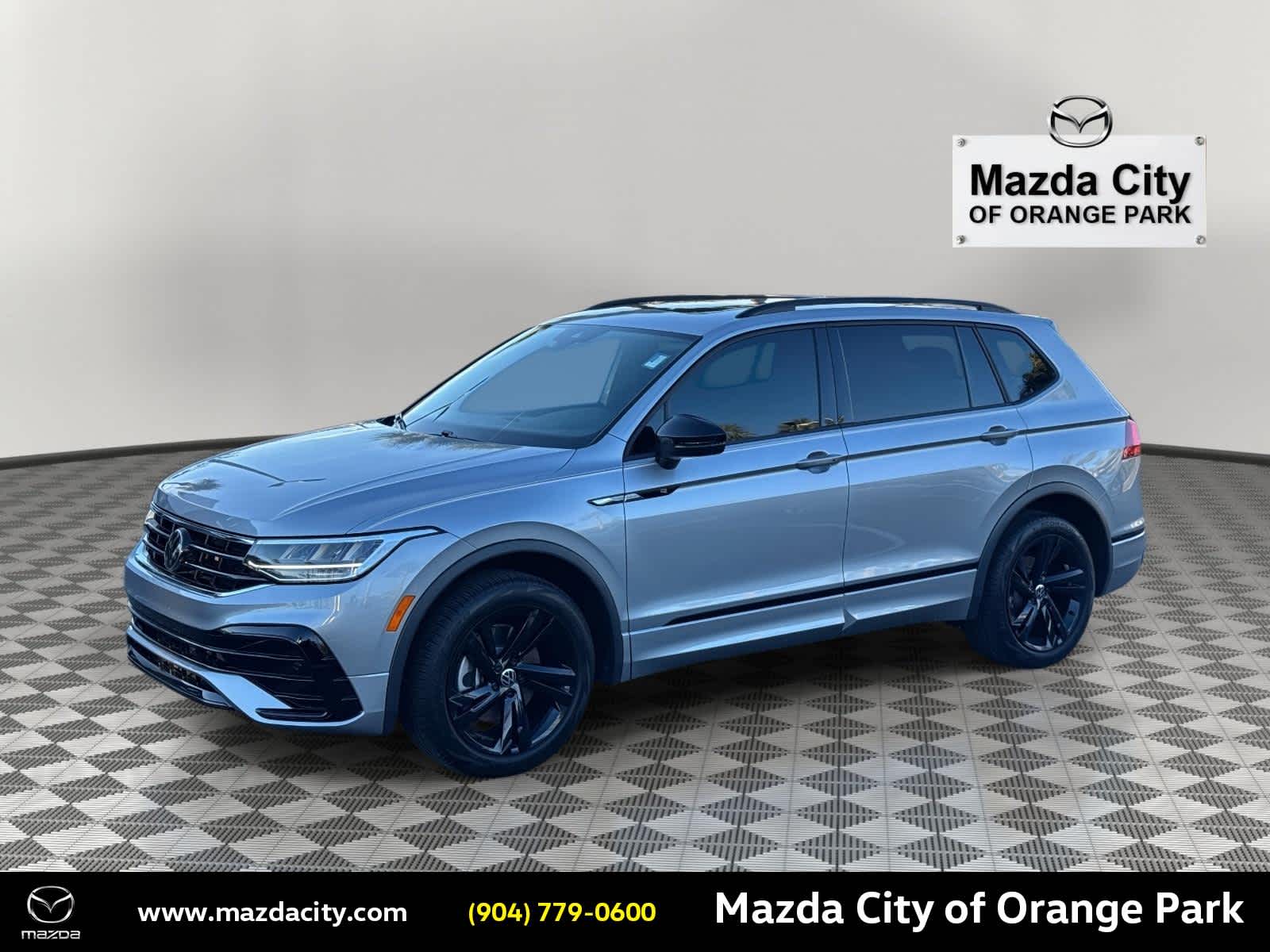 2024 Volkswagen Tiguan 2.0T SE R-Line Black FWD