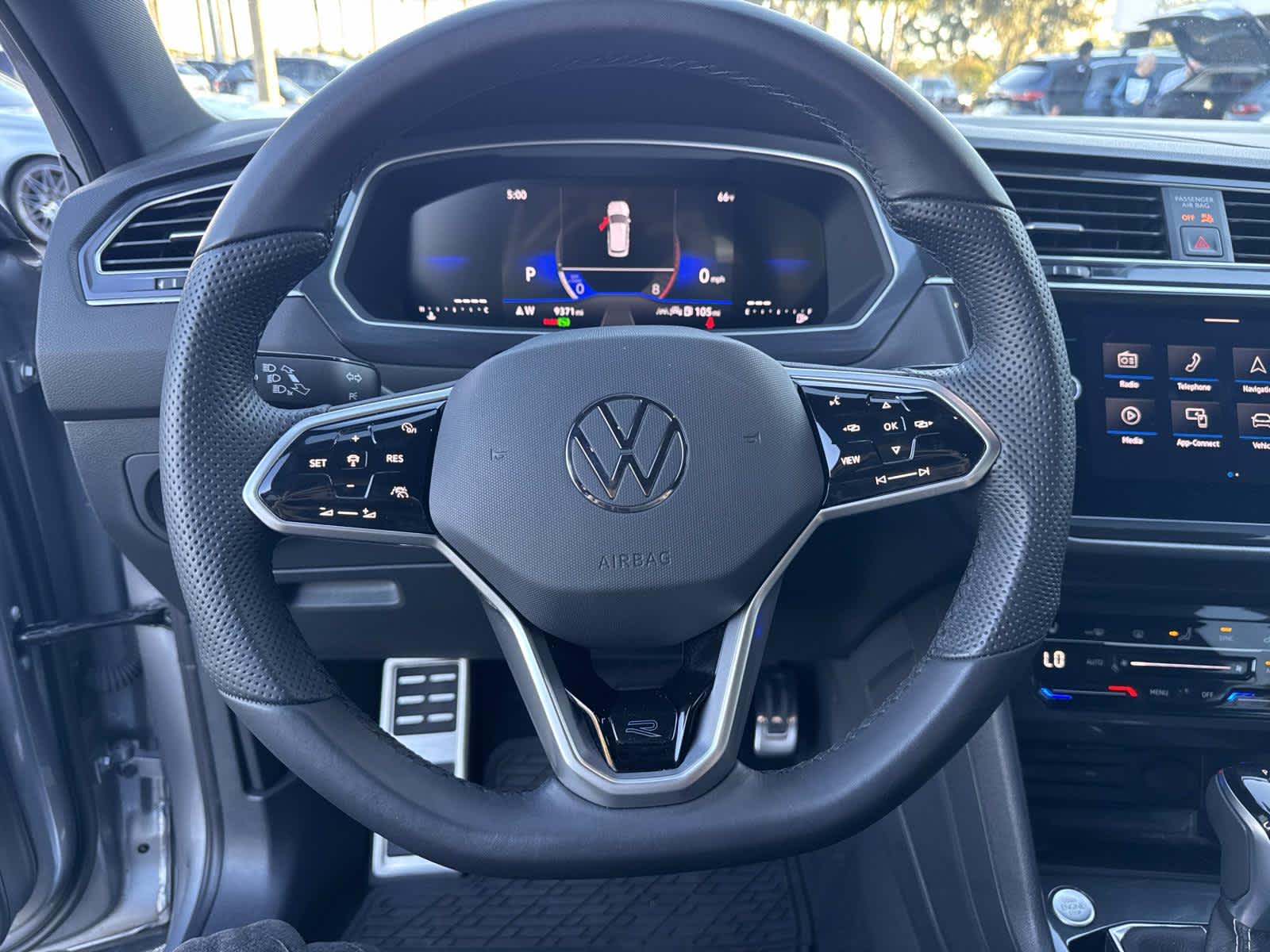 2024 Volkswagen Tiguan 2.0T SE R-Line Black FWD