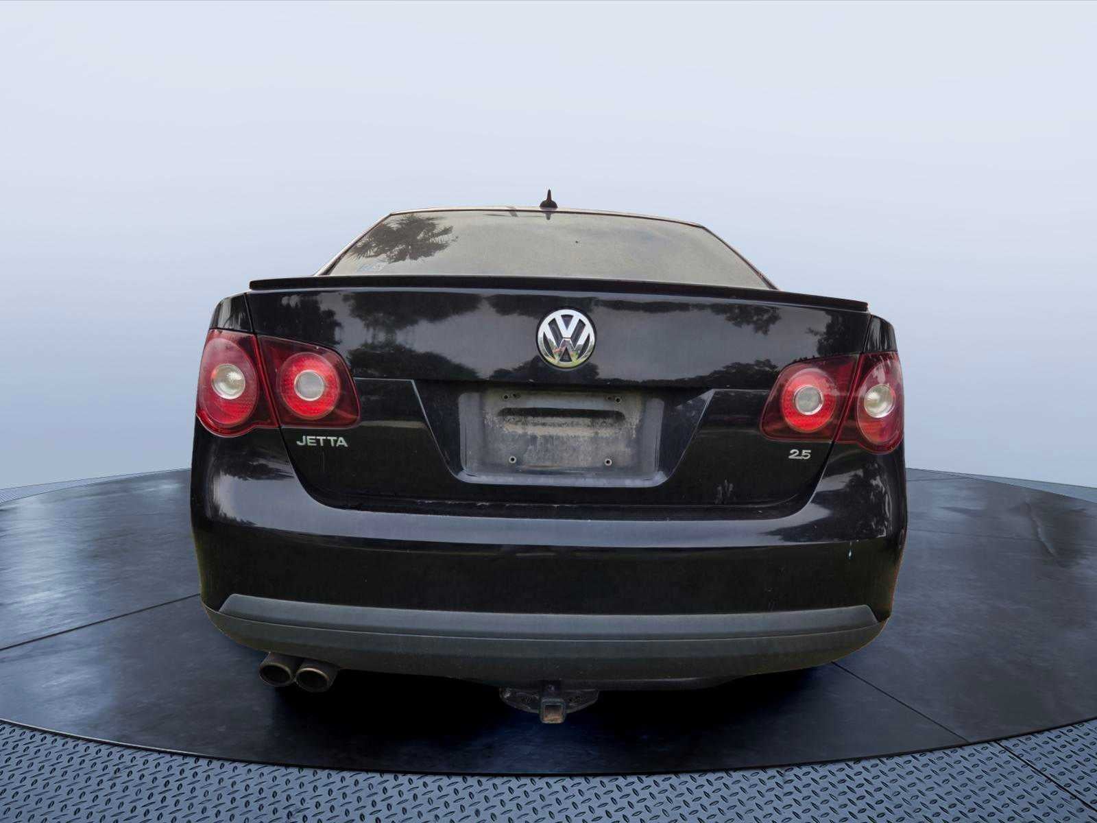 2010 Volkswagen Jetta 4dr Auto Limited