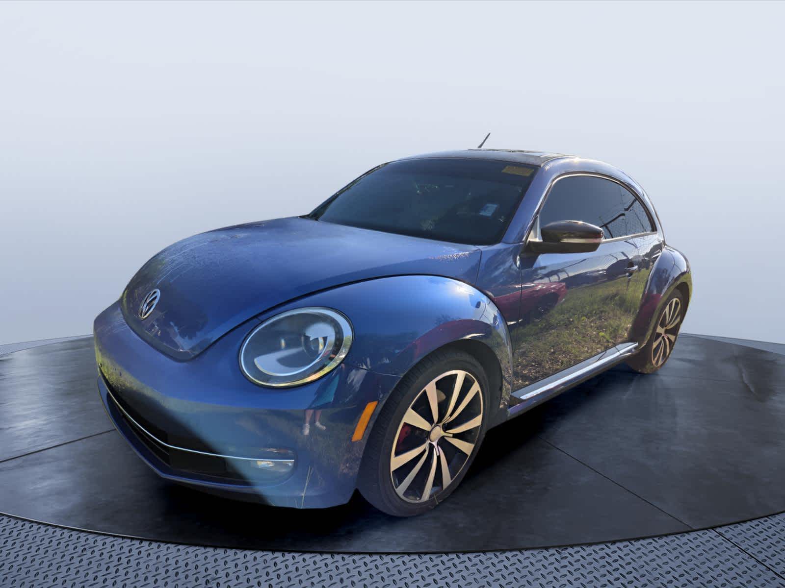 2013 Volkswagen Beetle 2dr DSG 2.0T Turbo w/Sun/Snd/Nav PZEV *Ltd Avail*