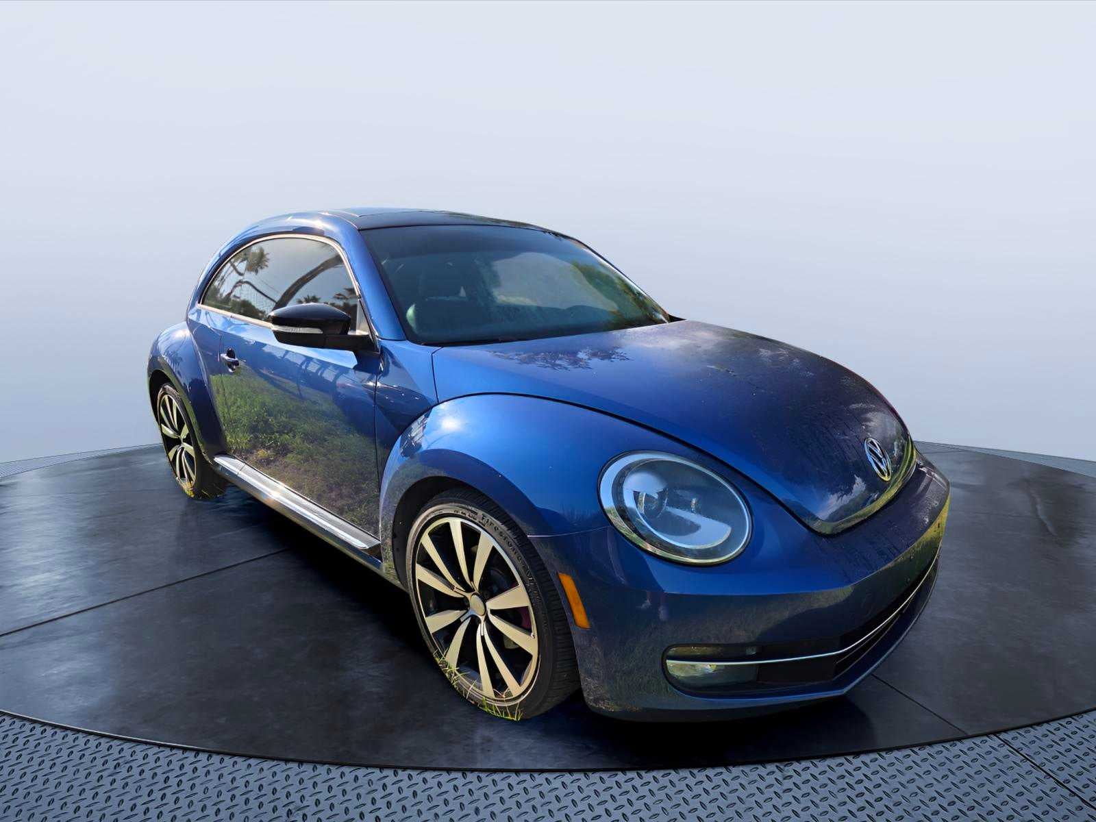 2013 Volkswagen Beetle 2dr DSG 2.0T Turbo w/Sun/Snd/Nav PZEV *Ltd Avail*