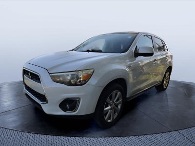 2014 Mitsubishi Outlander Sport 2WD 4dr CVT SE