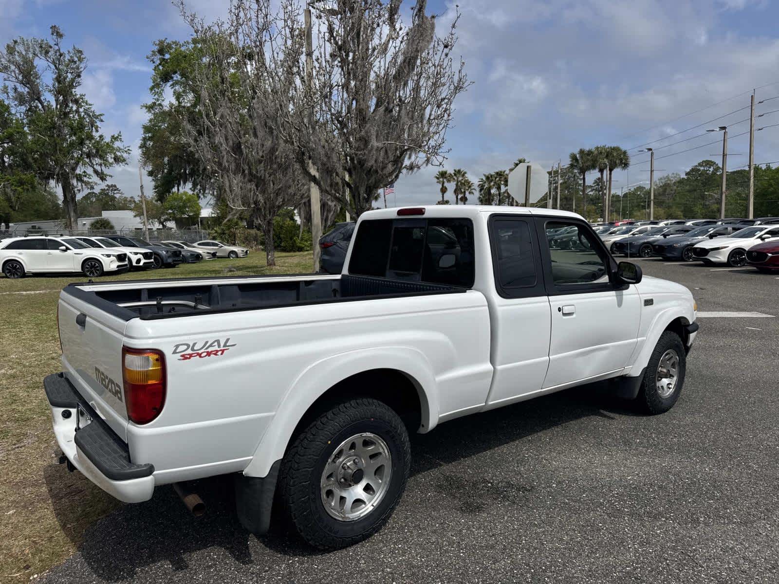 2002 Mazda Mazda B-Series 2WD DS