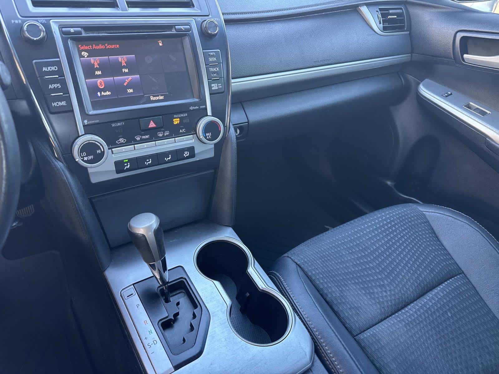 2014 Toyota Camry 4dr Sdn I4 Auto SE *Ltd Avail*