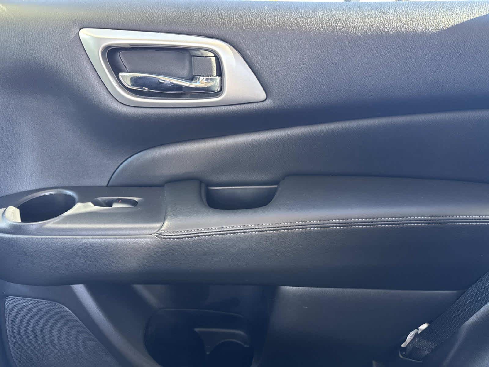 2020 Nissan Pathfinder FWD S