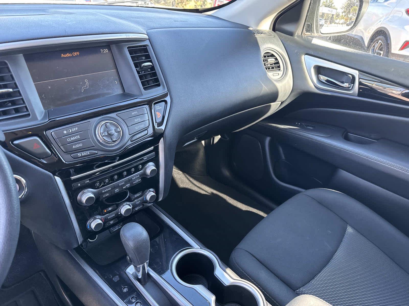 2020 Nissan Pathfinder FWD S