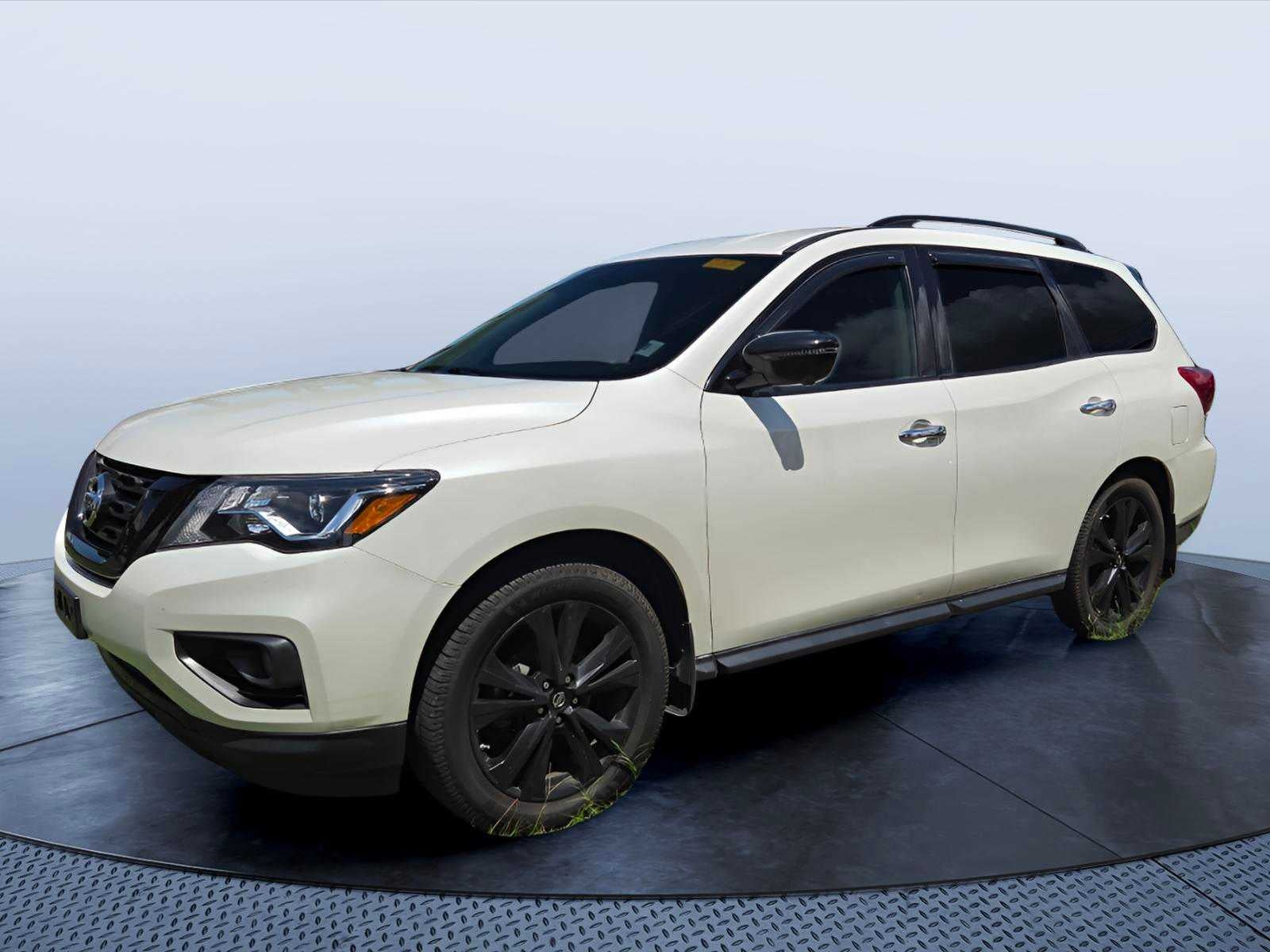 2018 Nissan Pathfinder 4x4 SL