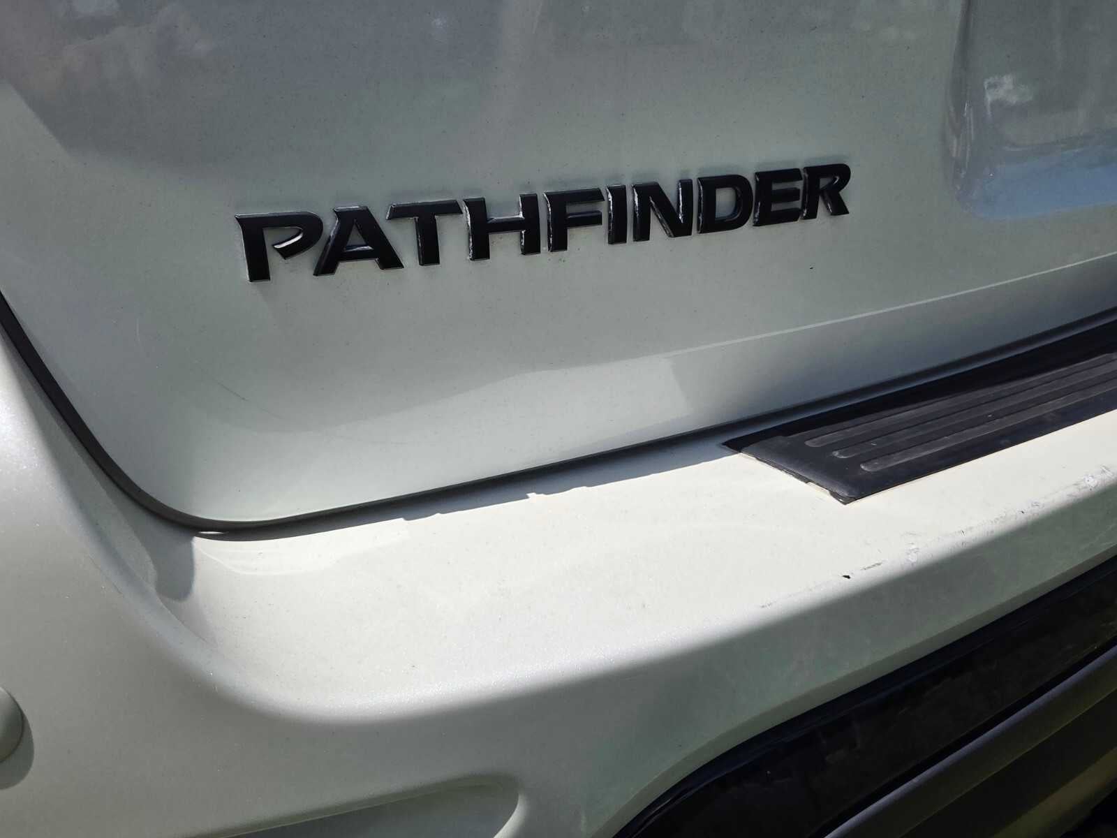 2018 Nissan Pathfinder 4x4 SL